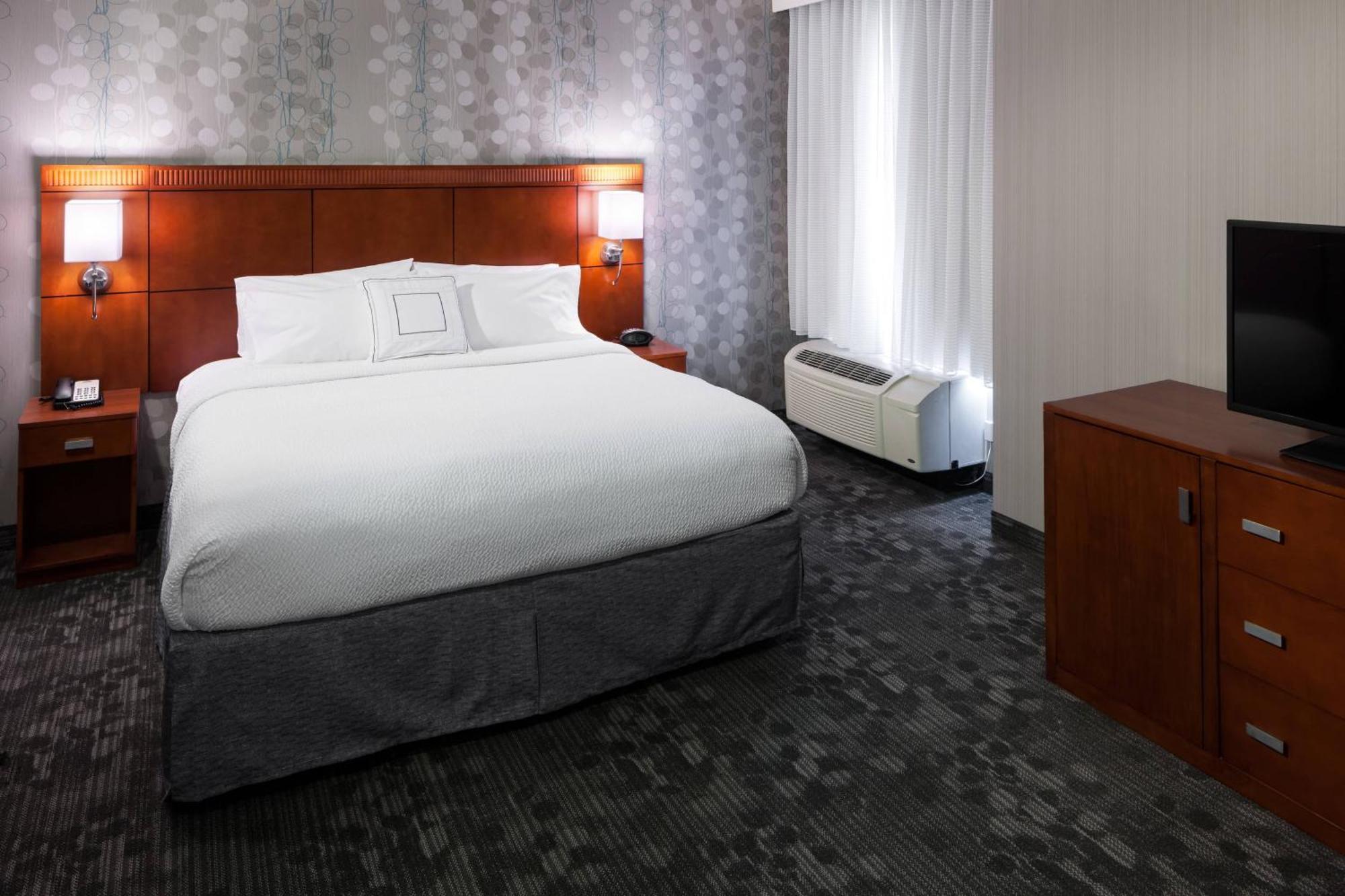 Courtyard By Marriott Santa Clarita Valencia Otel Dış mekan fotoğraf